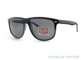 Ray-Ban