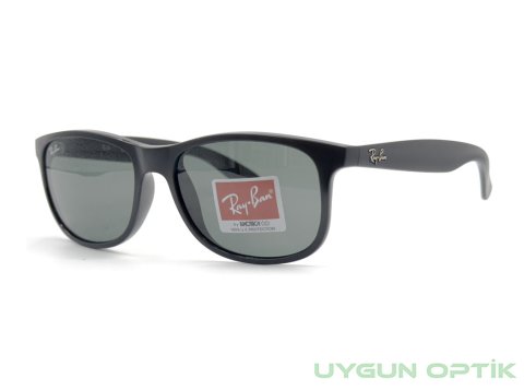 Ray-Ban